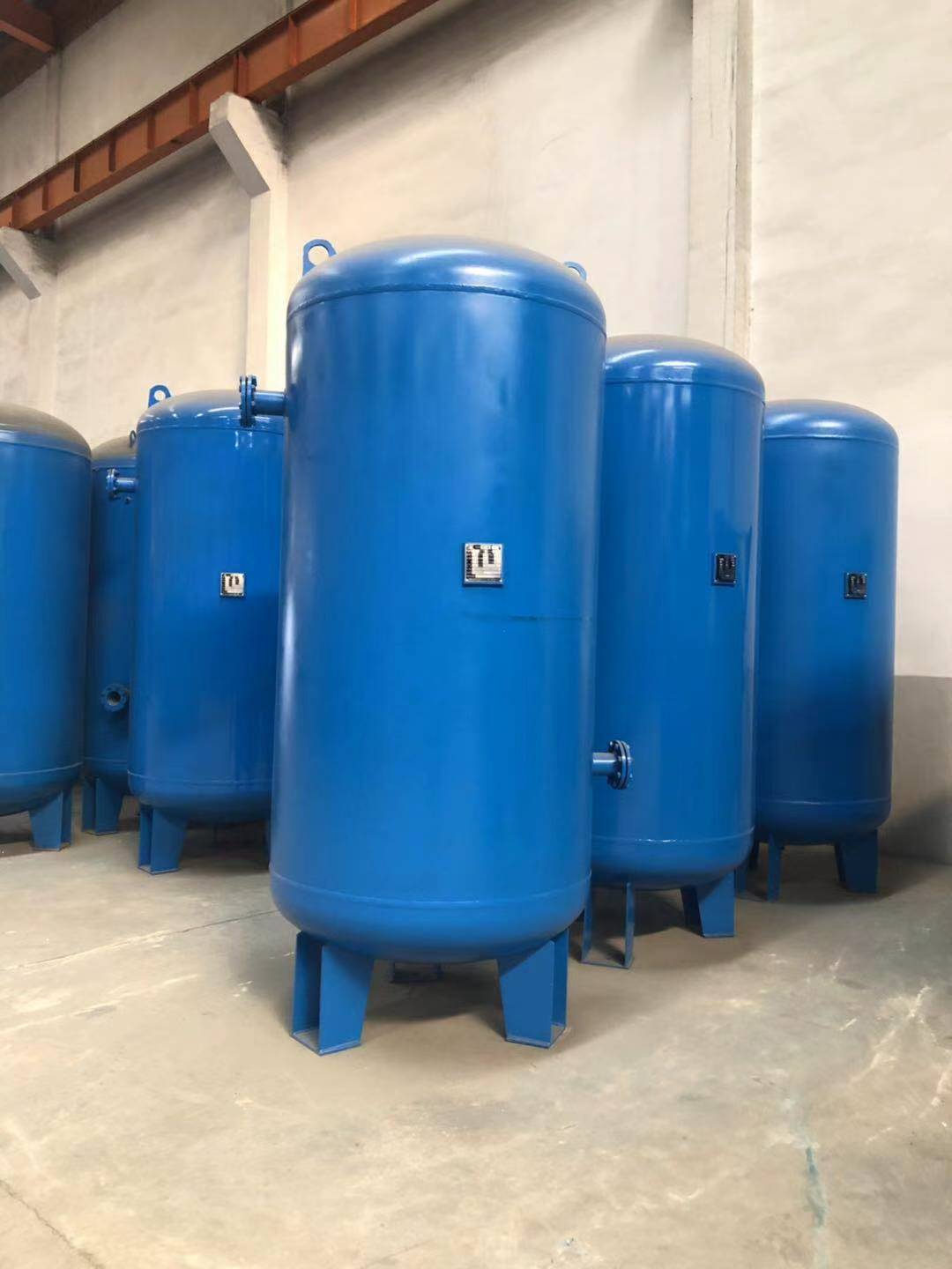 空壓機(jī),儲(chǔ)氣罐子,噴砂機(jī)